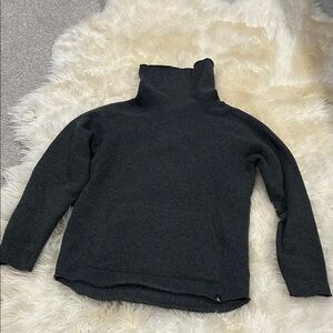 Duckworth Powder High Neck